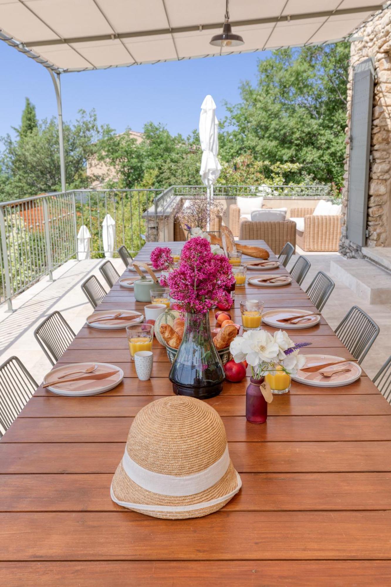 Вилла Bastide De Viens - Vue Luberon, Piscine Chauffee, Boulodrome Экстерьер фото