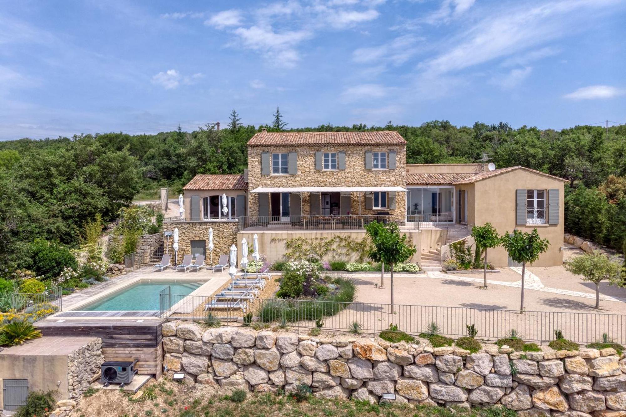 Вилла Bastide De Viens - Vue Luberon, Piscine Chauffee, Boulodrome Экстерьер фото