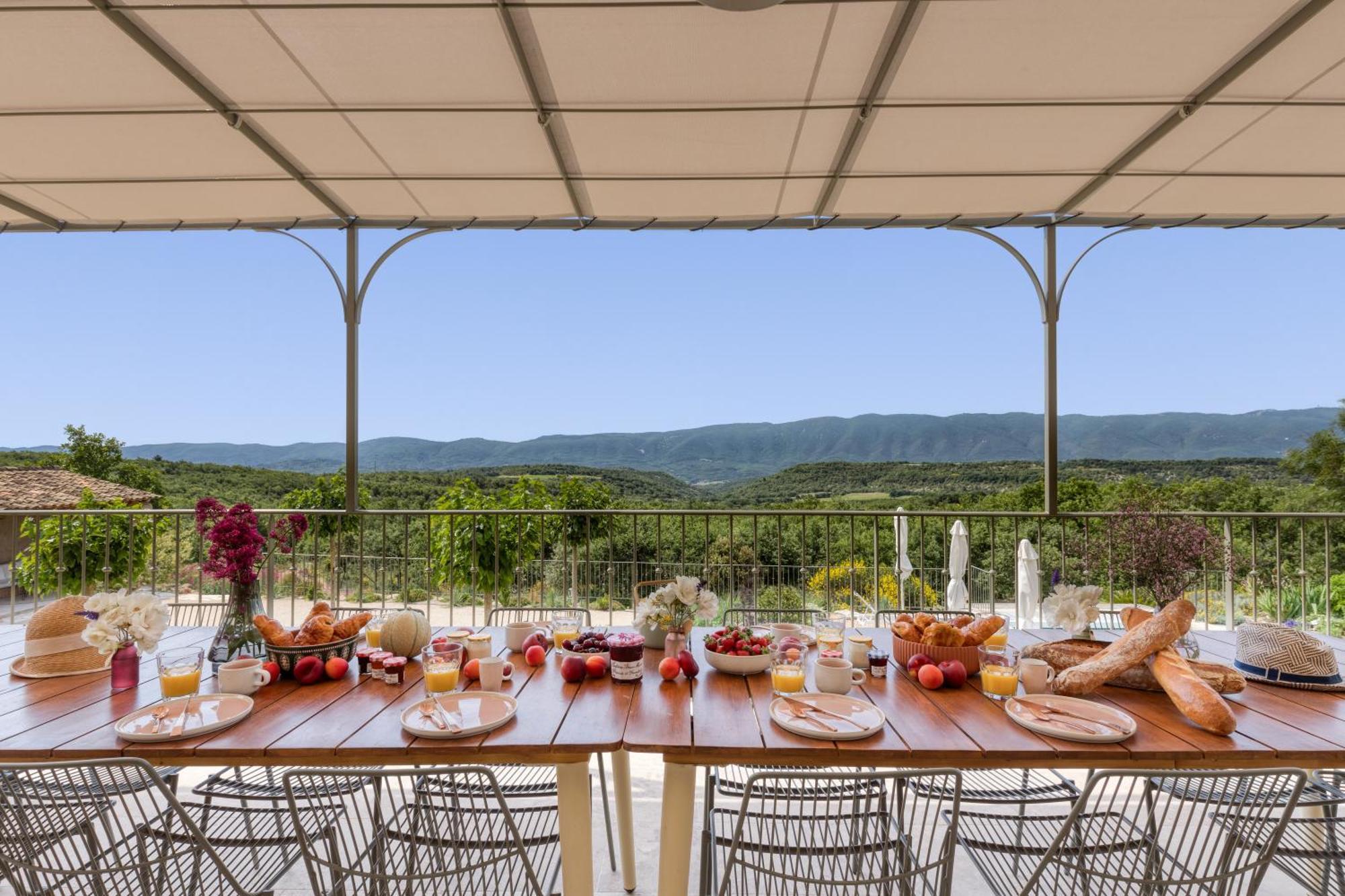 Вилла Bastide De Viens - Vue Luberon, Piscine Chauffee, Boulodrome Экстерьер фото